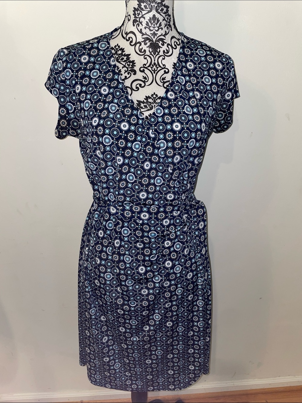 Y2K Vintage B.Moss Navy Printed Wrap Midi Dress with Self-Tie Waist Size Medium